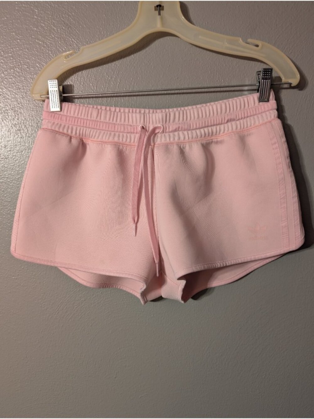 Adidas Originals Shorts Womens Medium Pink 3 Stripe Trefoil Athletic Gym BR9333 - Picture 2 of 12